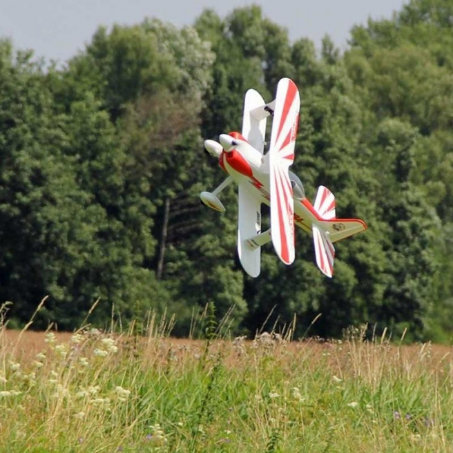 Biplan Tommy Jr. RR de Multiplex Biplan Tommy Jr. RR de Multiplex