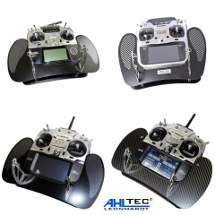 Pupitres pour radio Futaba T16IZ, T16SZ, T18SZ et T14SG - AHL - Noir/carbone Pupitres pour radio Futaba T16IZ, T16SZ, T18SZ et T14SG - AHL - Noir/carbone