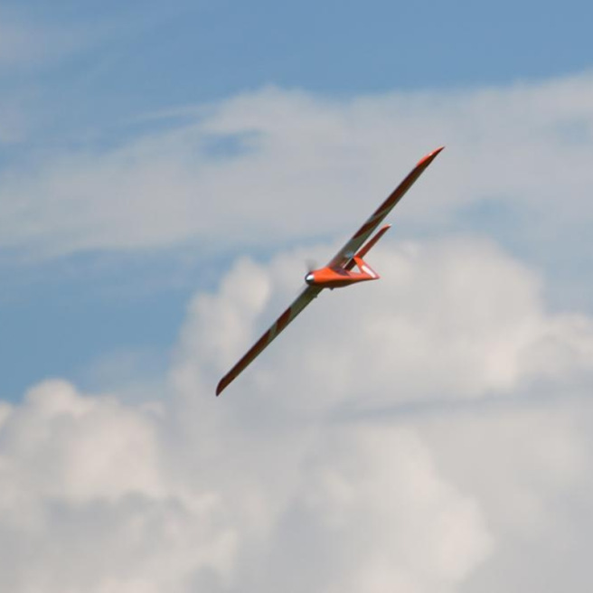 Planeur STILL Racer ARF de TopModel CZ Planeur STILL Racer ARF de TopModel CZ