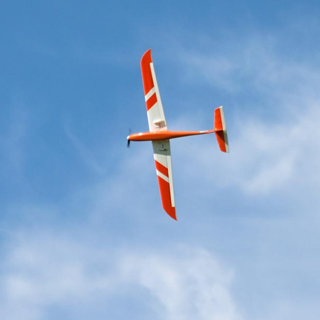 Planeur STILL Racer ARF de TopModel CZ Planeur STILL Racer ARF de TopModel CZ