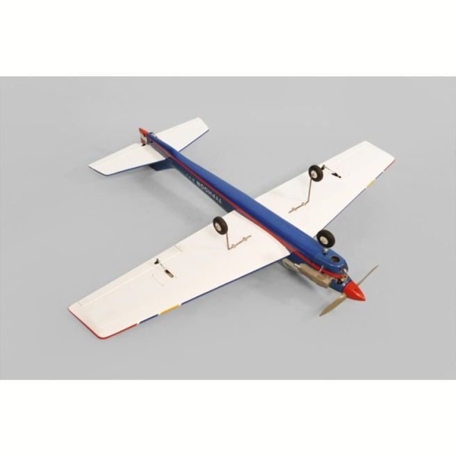 Avion Phoenix Typhoon .46-.55 GP/AP 1:6 ARF 150 cm de Phoenix Model Avion Phoenix Typhoon .46-.55 GP/AP 1:6 ARF 150 cm de Phoenix Model