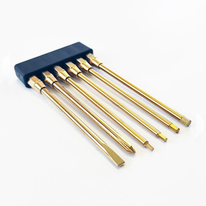 Tournevis 12 en 1 en titane - A2Pro Tournevis 12 en 1 en titane - A2Pro