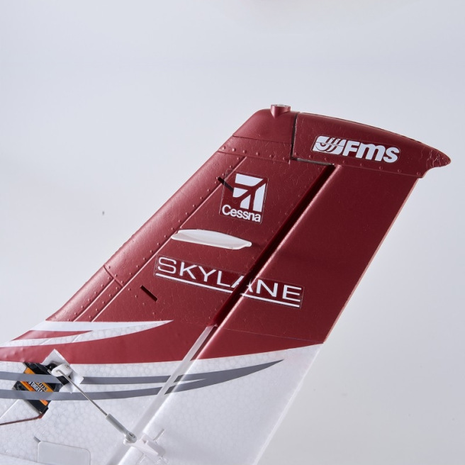 Avion  Cessna 182 1/7 1500mm PNP kit Rouge Bleu de FMS