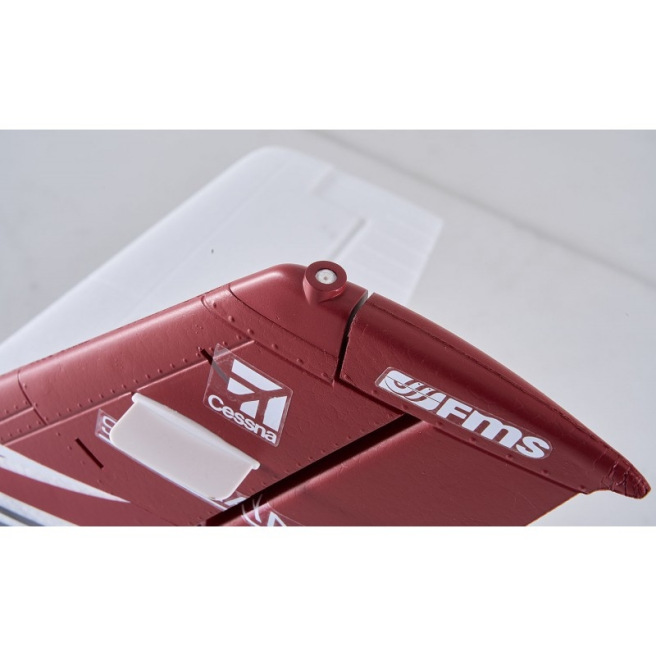 Avion  Cessna 182 1/7 1500mm PNP kit Rouge Bleu de FMS