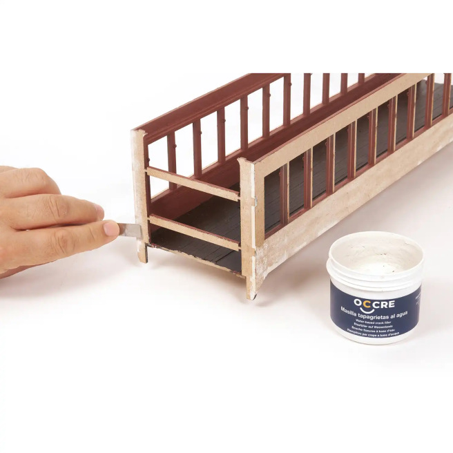 Mastic acrylique 135ml - Occre