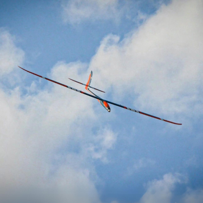 Planeur électrique EVOA 3.0 PNP tout fibre - Robbe Planeur électrique EVOA 3.0 PNP tout fibre - Robbe