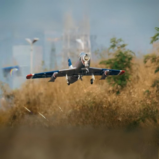 Jet 80mm EDF F-86 "Skyblazer" & "The Hulf" 1/10 PNP kit de FMS