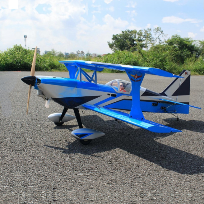 Avion biplan Ultimate 20cc 138cm ARF de Seagull Models