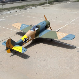 Avion Giant Focke Wulf FW 190 55cc ARF + train rentrant de Seagull