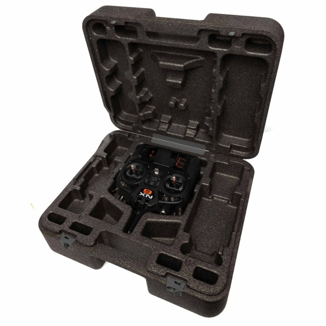 Valise de transport pour radios Spektrum NX6/8/10 Valise de transport pour radios Spektrum NX6/8/10