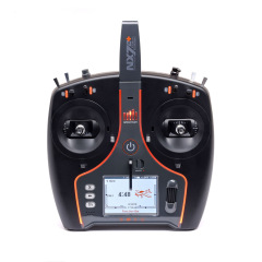 Radio NX7e+ 14 canaux DSMX 2,4GHz, émetteur seul - Black Edition Radio NX7e+ 14 canaux DSMX 2,4GHz, émetteur seul - Black Edition