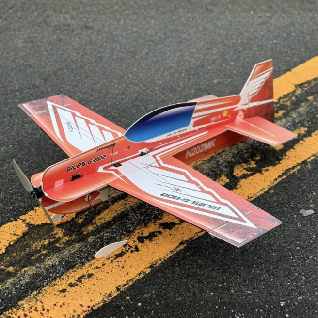 Avion indoor Giles 202 FlexFoam de RC Factory