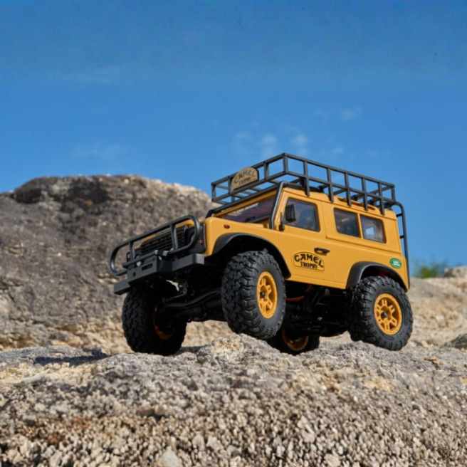 Land Rover Defender FCX24M Crawler RTR - Camel Trophy