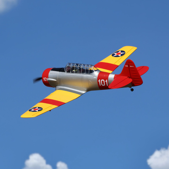 Avion SNJ-5/AT-6 Texan 1.5m PNP de E-Flite