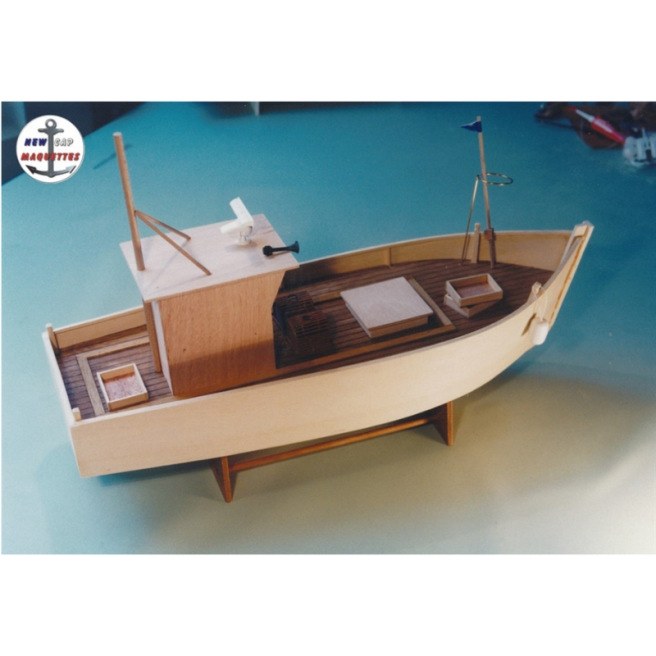 Bateau de pêche breton type caseyeur Marie‑Morgane de New Cap Maquette