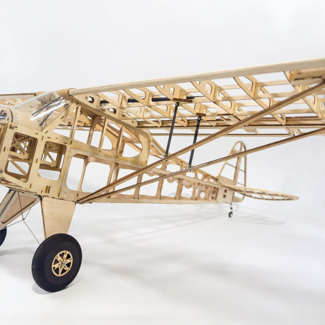 Avion J3 Cub 2000 mm Kit bois à construire - DW Hobby