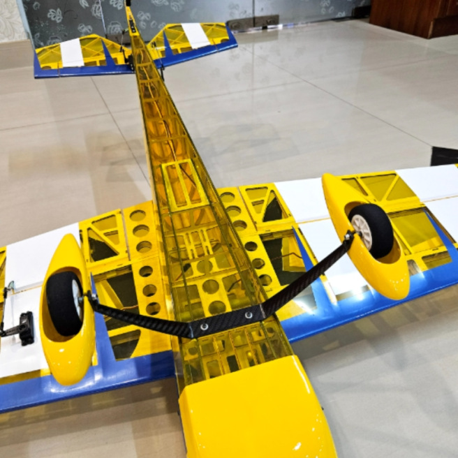 Avion de voltige Laser 1,2 m ARF 30E de Seagull Models