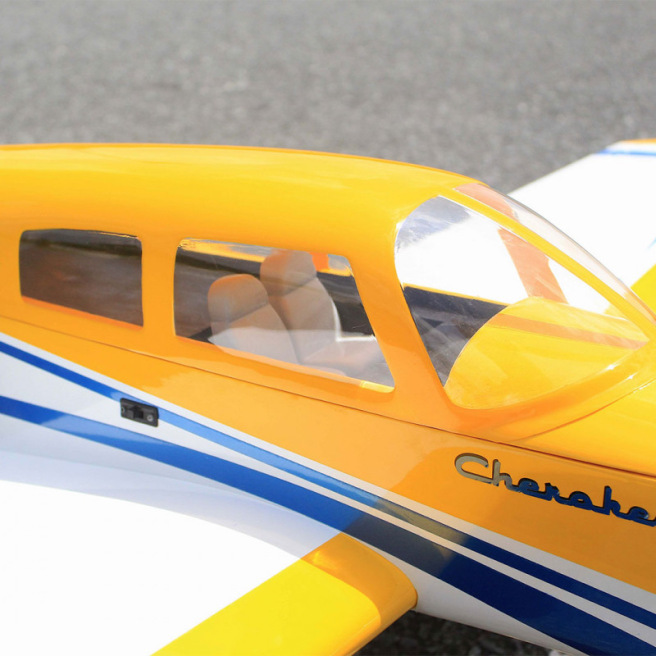 Avion de sport Piper Cherokee 1,53 m 10cc ARF Jaune de Seagull Models