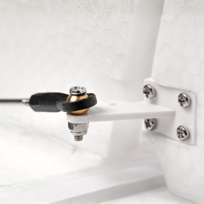 Motoplaneur Alpha V2 1500 mm ARF brushless – Kavan