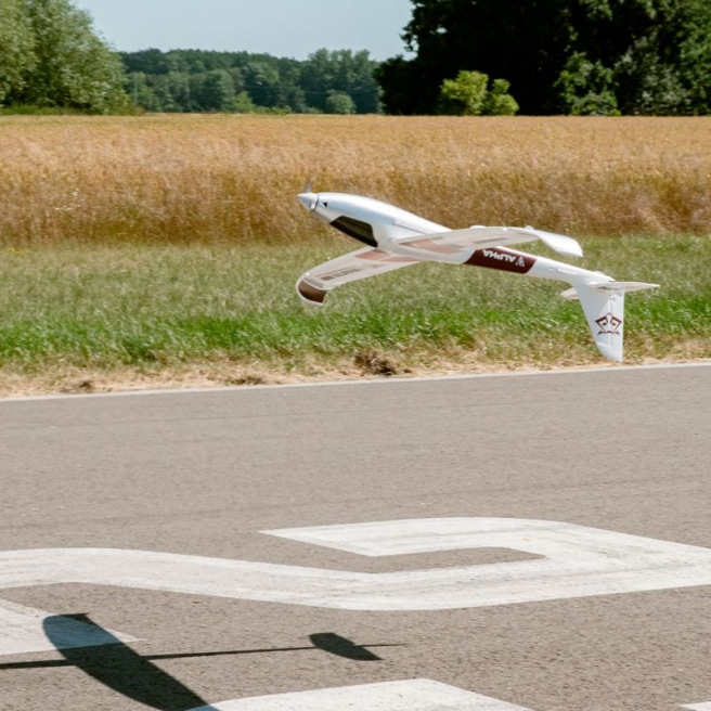 Motoplaneur Alpha V2 1500 mm ARF brushless – Kavan