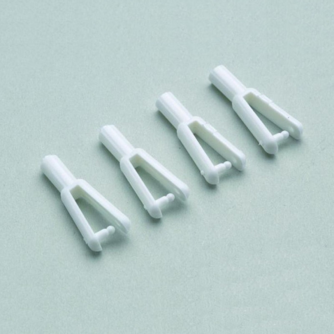 Chapes Plastique pour tube Carbone
