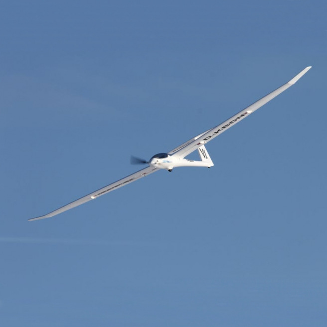 Heron  RR avec propulsion BL de Multiplex - env  2400 mm Heron  RR avec propulsion BL de Multiplex - env  2400 mm