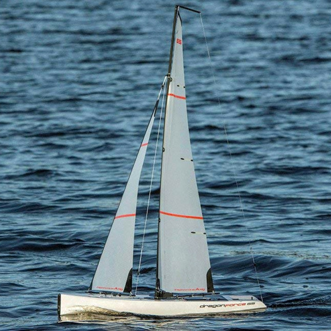 Bateau Dragon Force RG65 V6 ARTS de JOYSWAY HOBBY