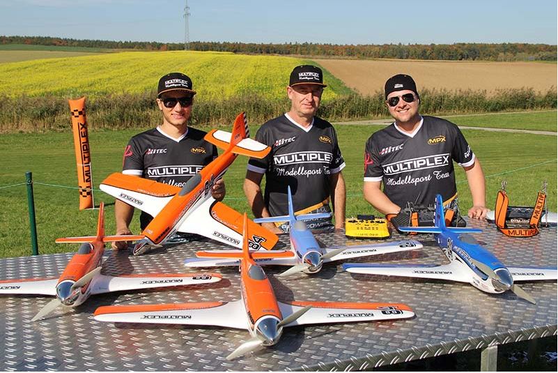 FunRacer%20RR_%C3%A9quipe%20Multiplex.JP