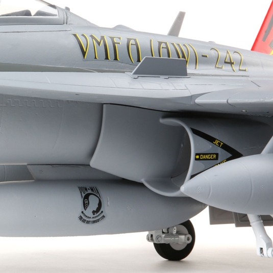 F-18 80mm EDF BNF Basic avec AS3X de E-F