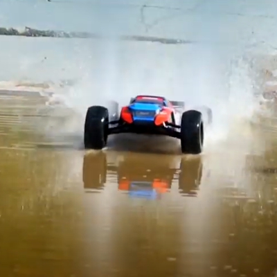 Kronos%20XP%206S%201-8%20RTR%20Model%202